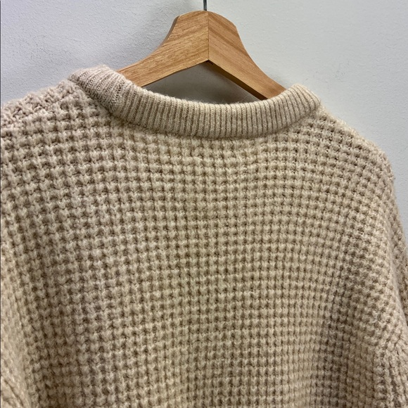 Zara Chunky Waffle Knit Crew Neck Sweater Cream Oatmeal Womens Large Fisherman - Picture 7 of 8